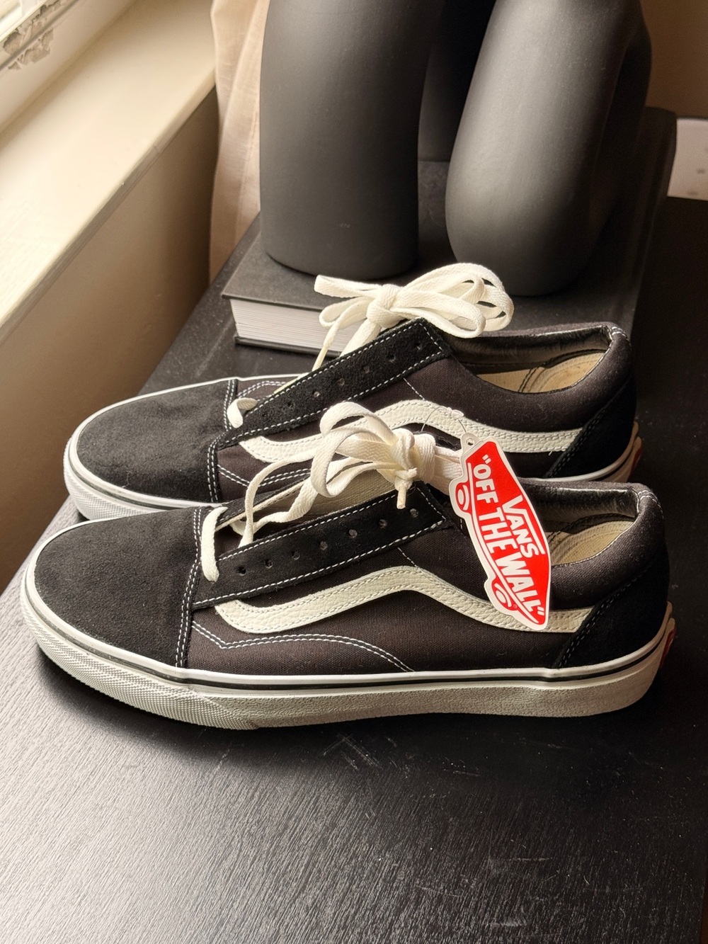 NWT Vans black canvas+suede sneakers